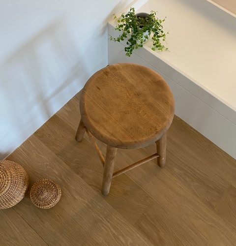 Haut tabouret en bois – vintage