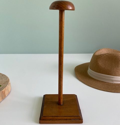 Ancien porte chapeau en bois – avant 1935