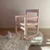 Fauteuil en bois rose bonbon – revalorisé - Image 3