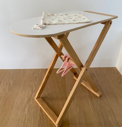 Table à repasser pour enfant – revalorisée