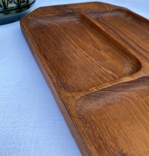 Plat apéritif rectangulaire en teck – scandinave