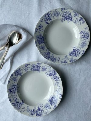 Deux assiettes creuses "Florence" - Maestricht - circa 1900