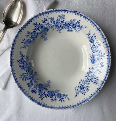 Trois assiettes creuses « Bruges » – Maestricht – circa 1900