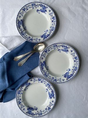 Trois assiettes creuses "Rosa" - Boch Frères - circa 1900