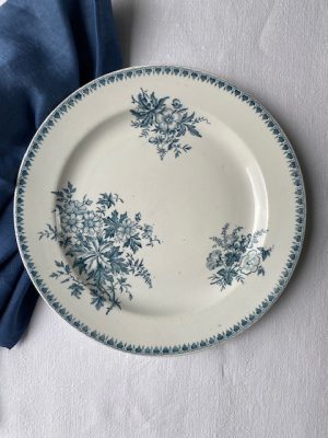 Plat rond Maastricht - Dahlia - circa 1900