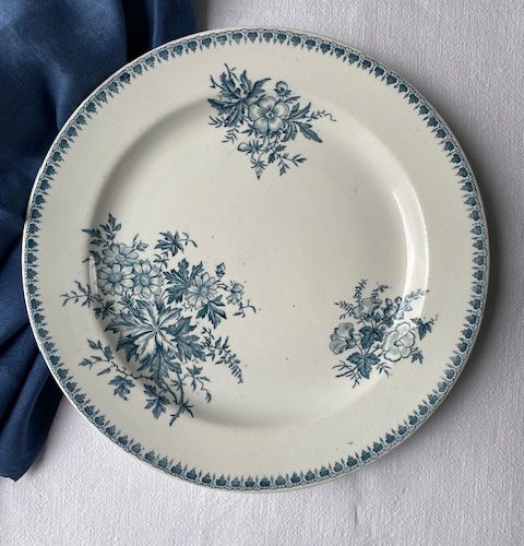 Plat rond Maastricht – Dahlia – circa 1900