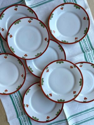 Série de 8 assiettes "cerises"