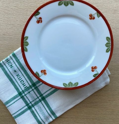 Série de 8 assiettes « cerises »